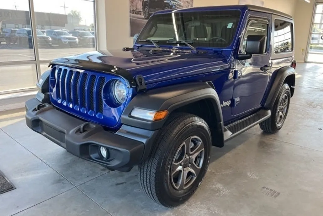 2018 Jeep Wrangler Sport S photo 1