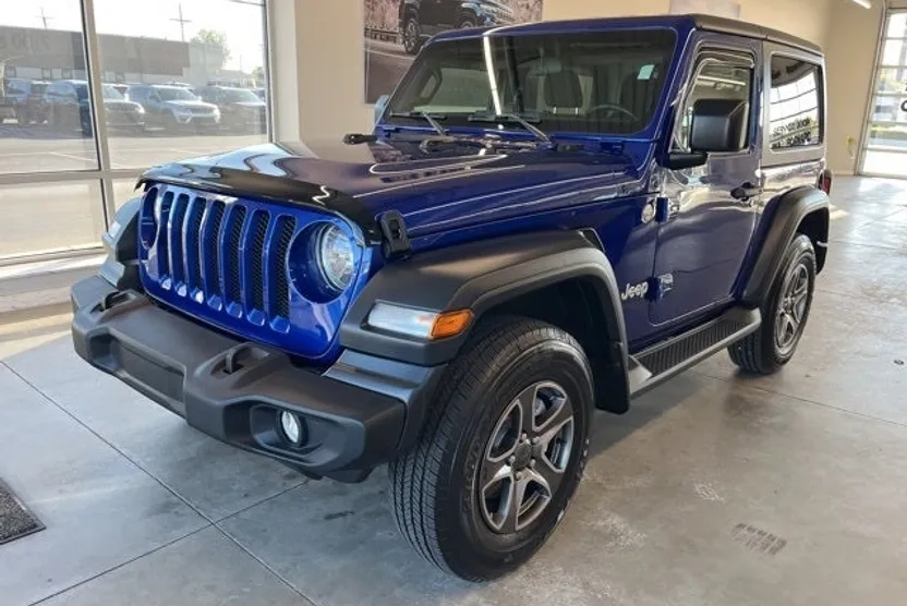 2018 Jeep Wrangler Sport S photo 1
