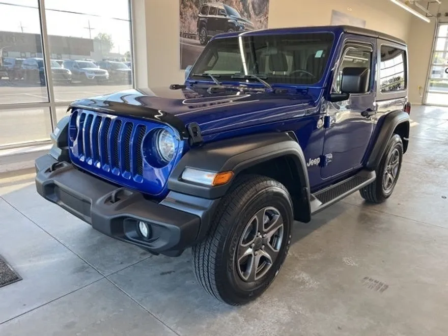 2018 Jeep Wrangler Sport S photo 1