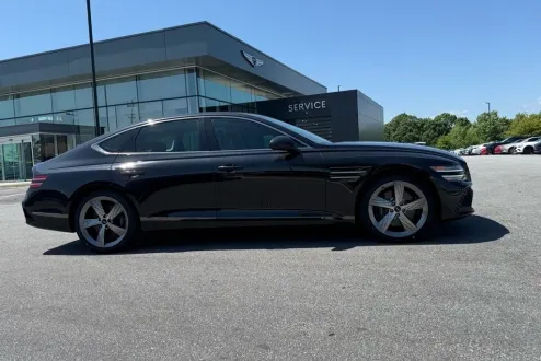 2025 Genesis G80 2.5T Sport Prestige photo 2