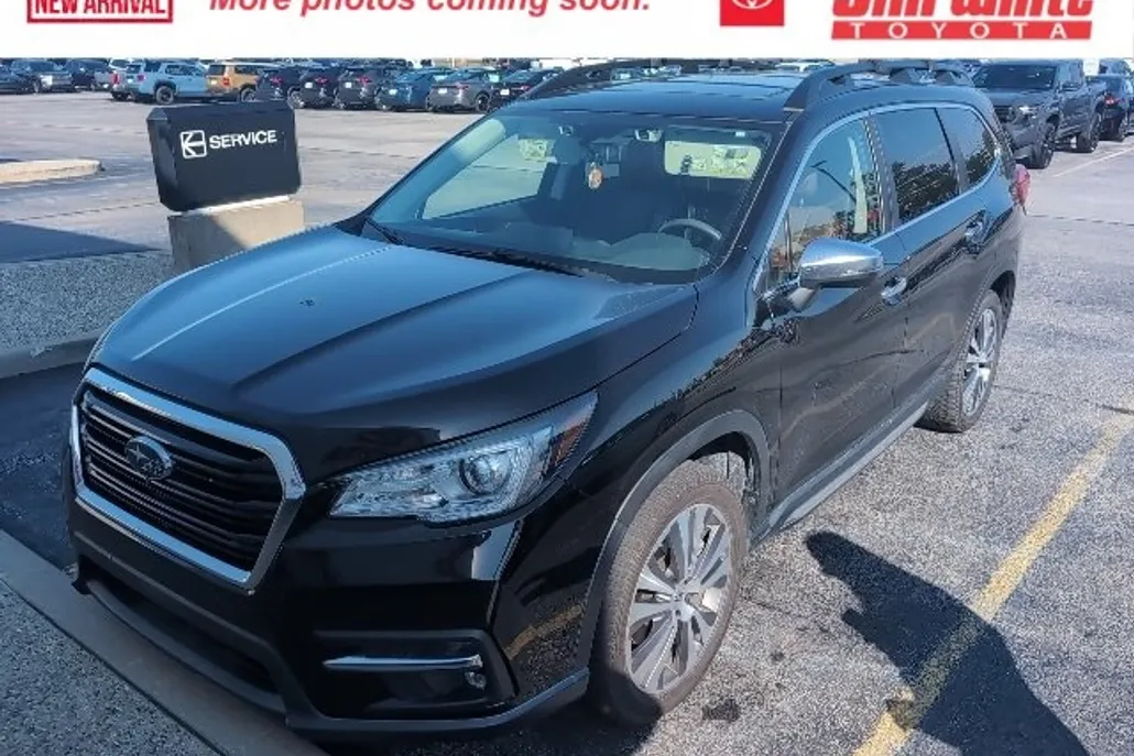 2019 Subaru Ascent Touring photo 1