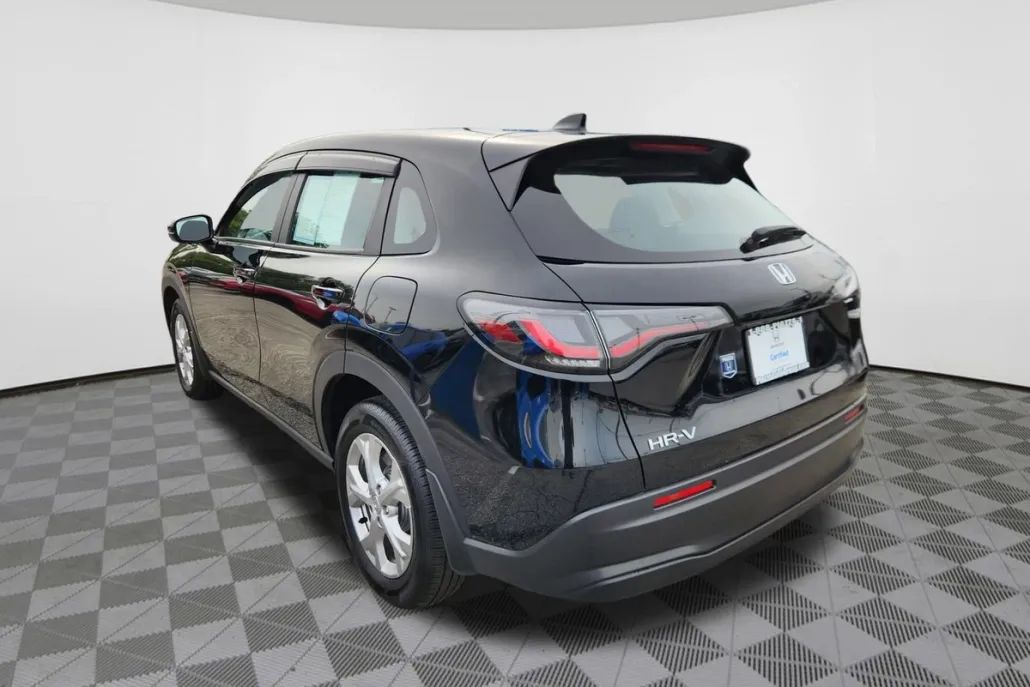 2025 Honda HR-V LX photo 1