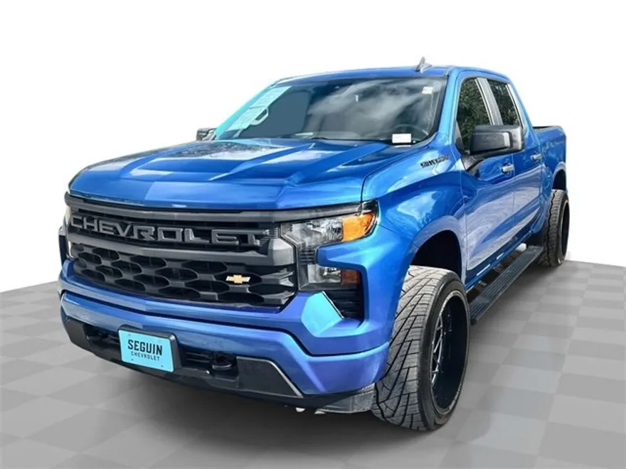 2022 Chevrolet Silverado 1500 Custom photo 1