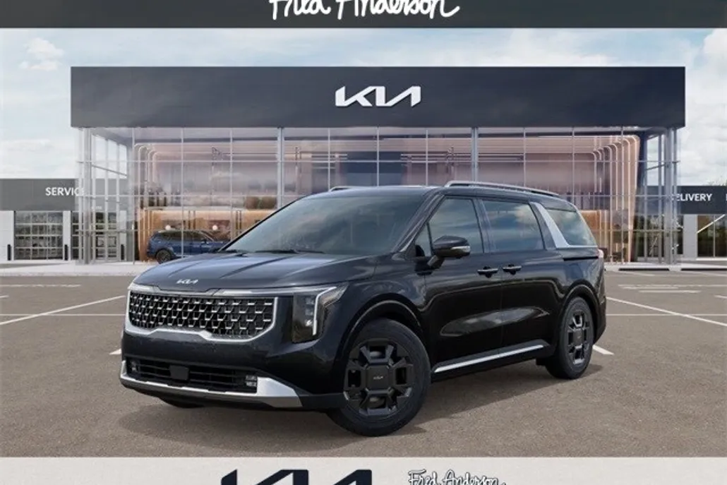 2026 Kia Carnival SX photo 1