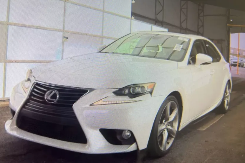 2014 Lexus IS 350 photo 1