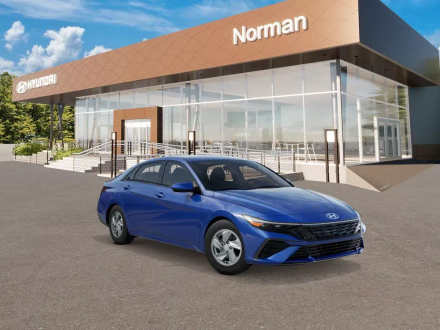 2025 Hyundai Elantra SE photo 1
