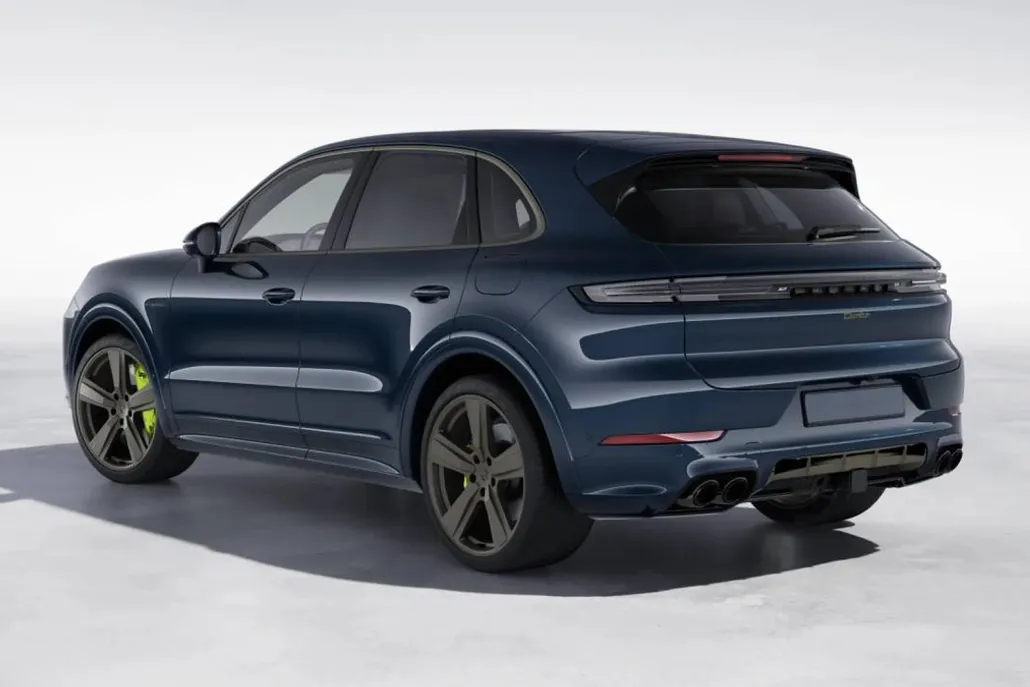 2026 Porsche Cayenne Turbo photo 1