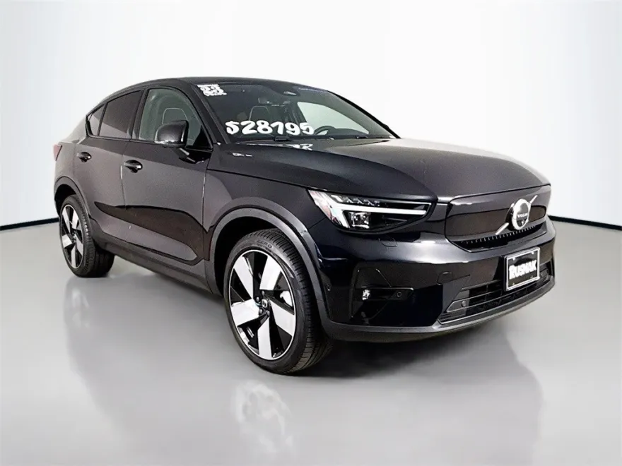 2023 Volvo C40 Recharge Ultimate photo 1