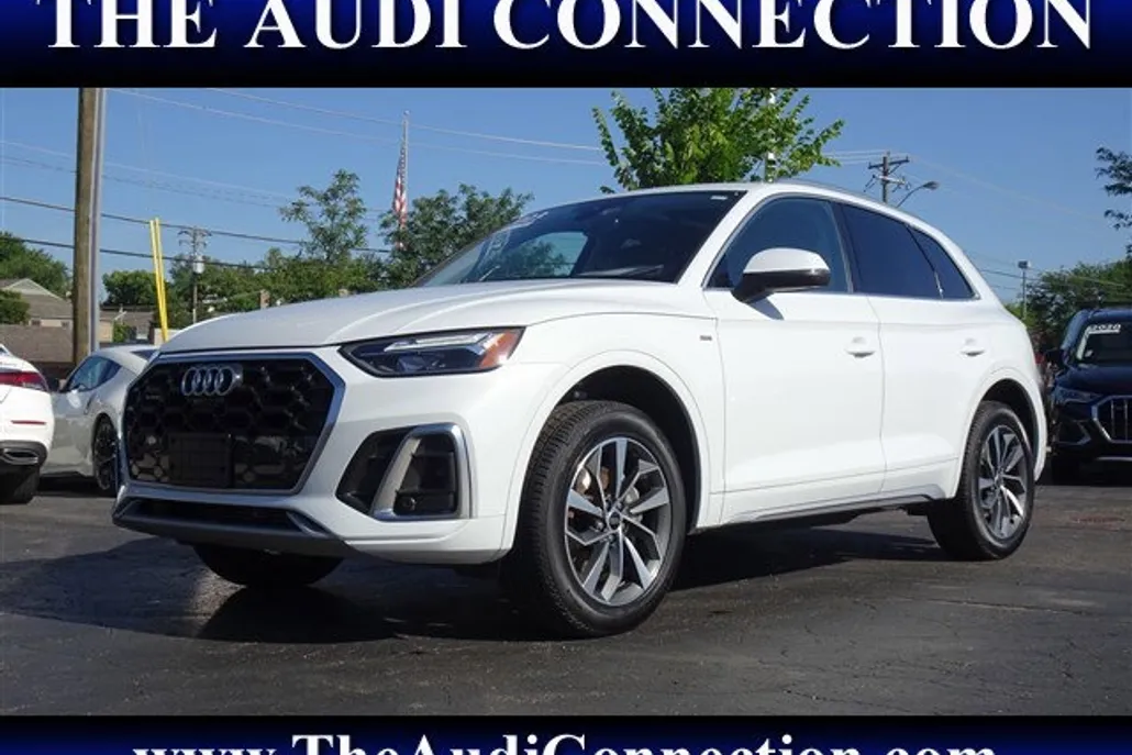 2023 Audi Q5 S line Premium Plus photo 1