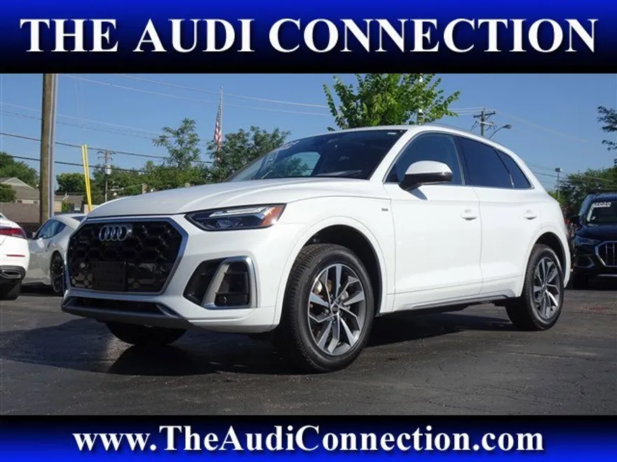 2023 Audi Q5 S line Premium Plus photo 1