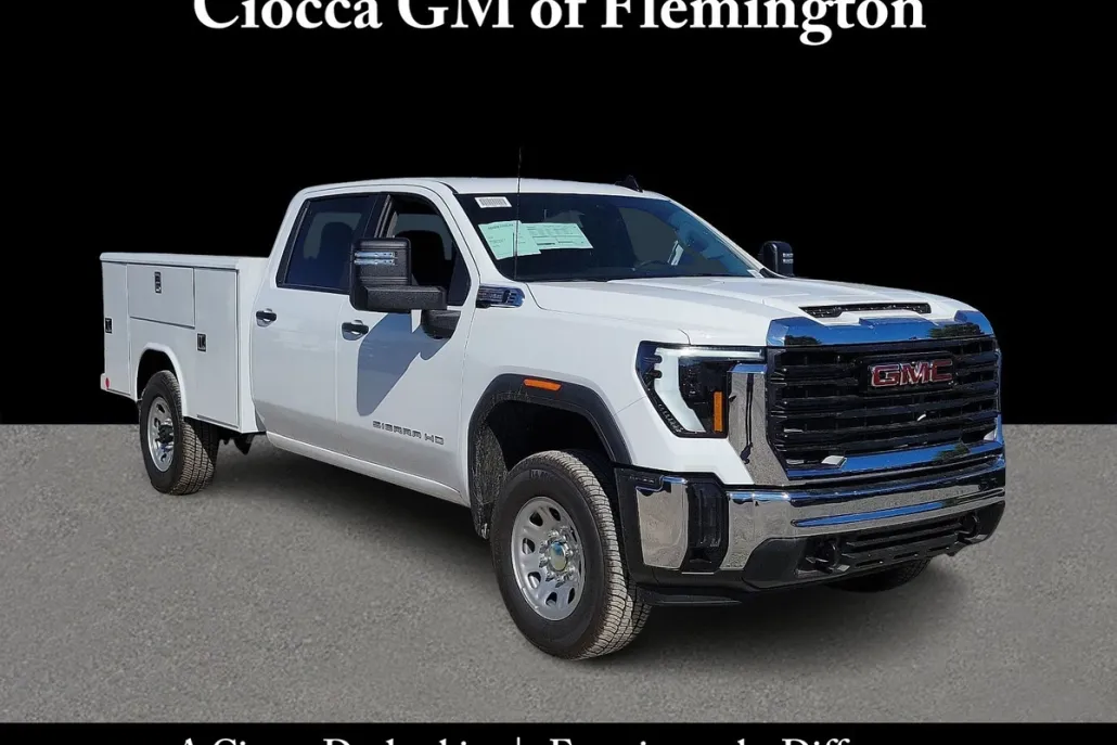 2025 Gmc Sierra 3500 HD Pro photo 1