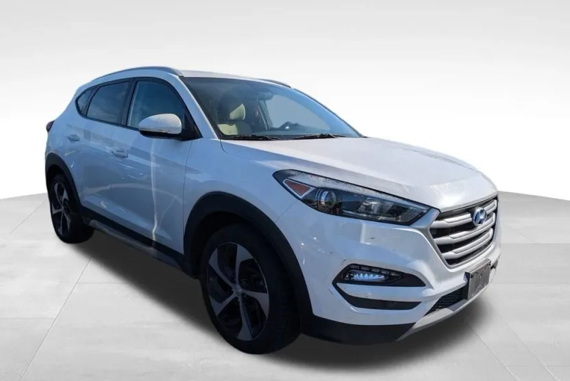 2018 Hyundai Tucson Sport photo 1