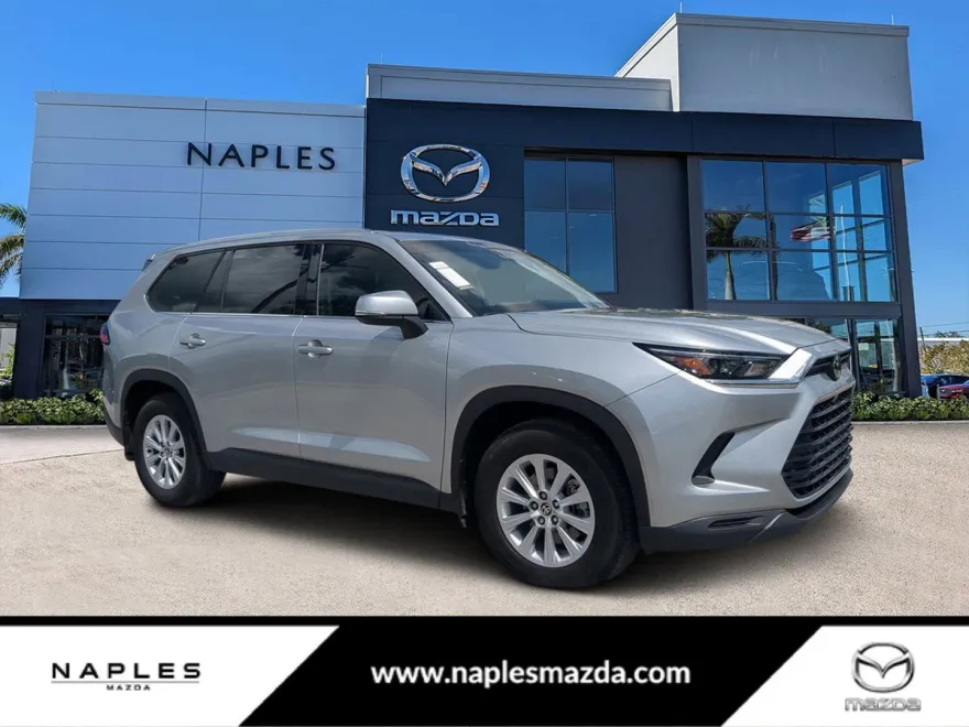 2024 Toyota Grand Highlander XLE photo 1