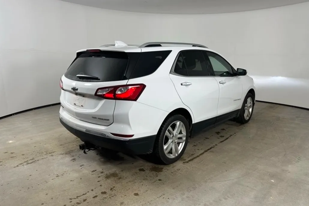 2019 Chevrolet Equinox Premier photo 1