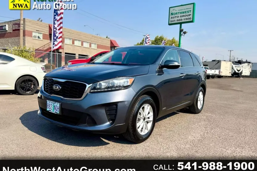2020 Kia Sorento LX V6 photo 1