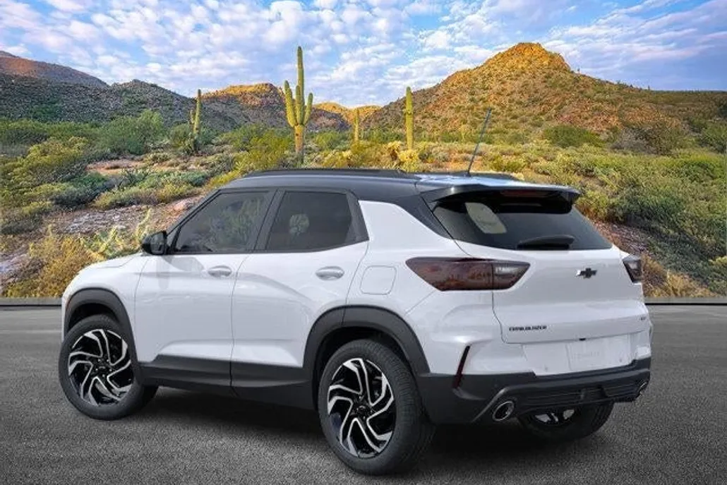 2026 Chevrolet Trailblazer RS photo 1