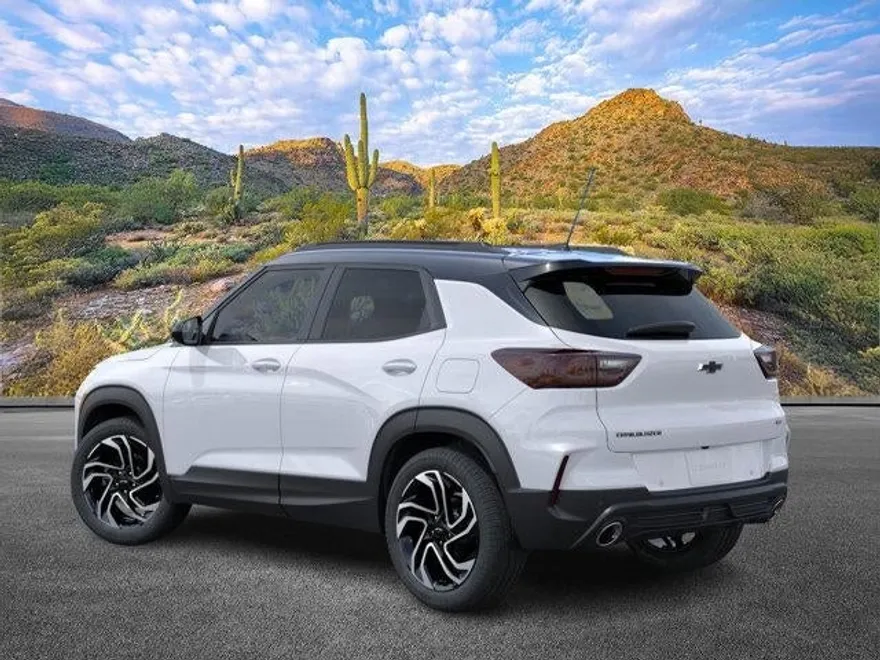 2026 Chevrolet Trailblazer RS photo 1