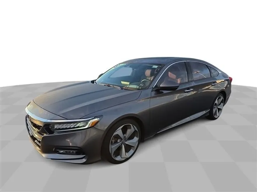 2018 Honda Accord Touring photo 1