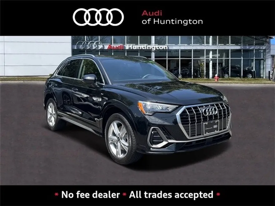 2022 Audi Q3 S line Premium photo 1