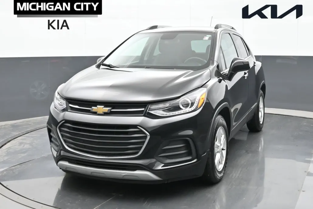 2020 Chevrolet Trax LT photo 1