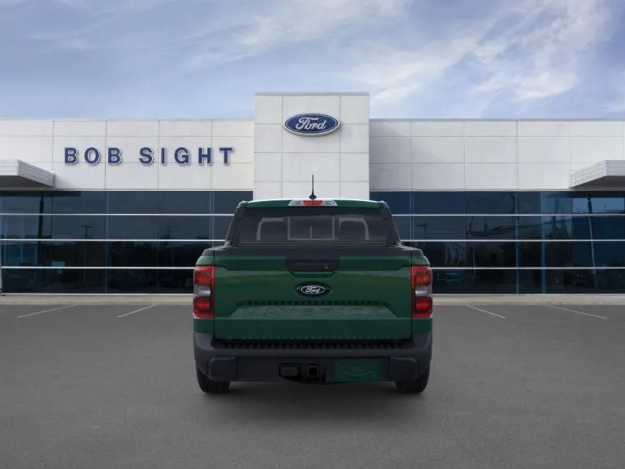 2025 Ford Maverick XLT photo 1