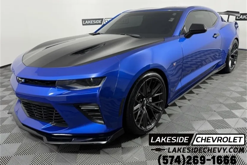 2017 Chevrolet Camaro 1SS photo 1
