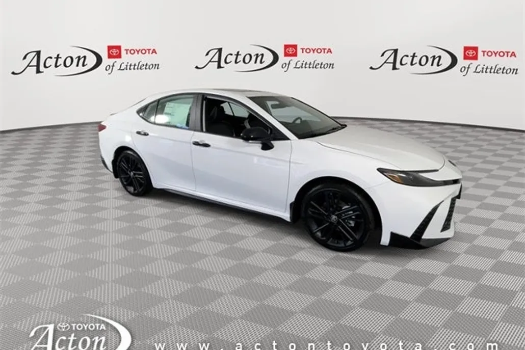 2026 Toyota Camry photo 1