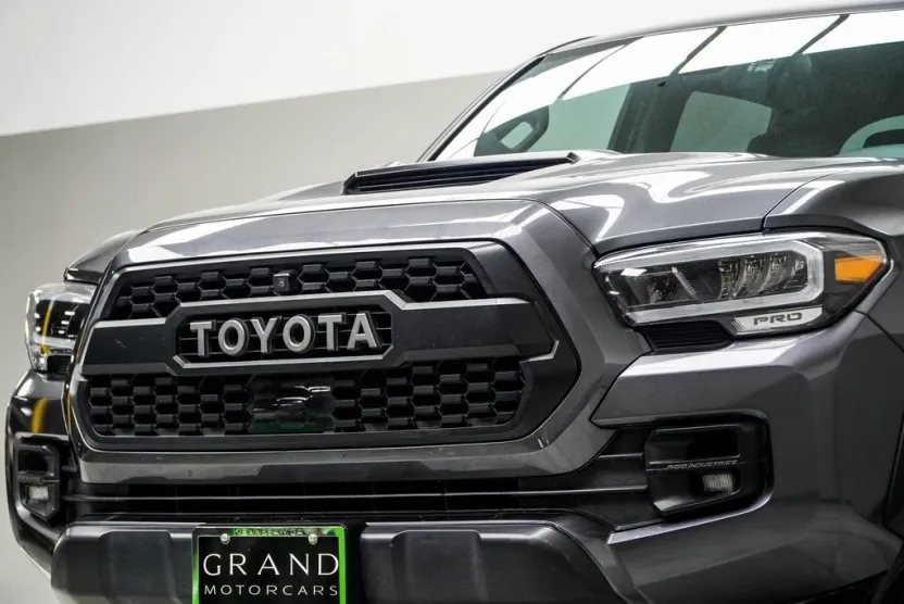 2023 Toyota Tacoma 4x4 TRD Pro Double Cab V6 photo 1