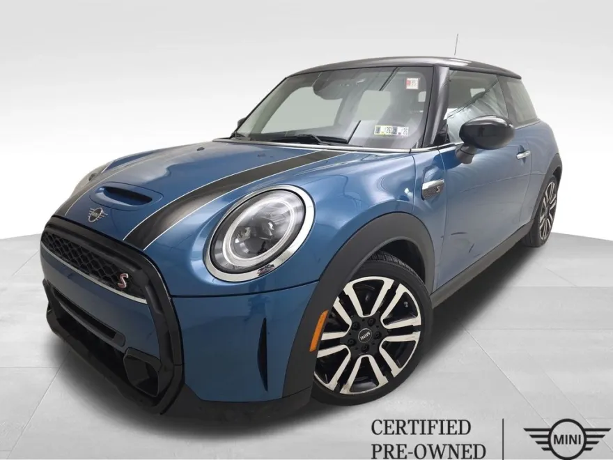 2023 Mini Cooper 2 Door Hardtop photo 1