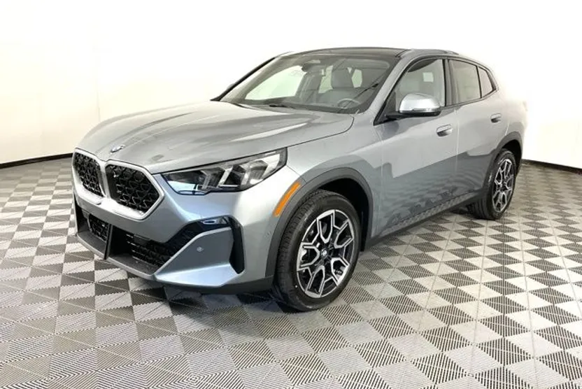 2025 Bmw X2 xDrive28i photo 1