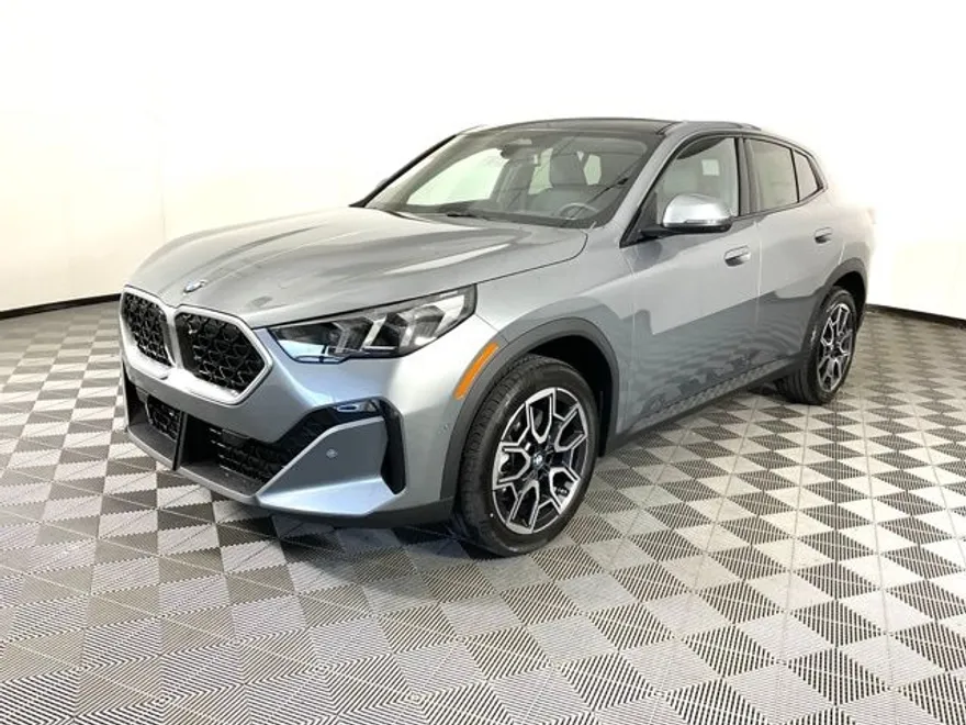 2025 Bmw X2 xDrive28i photo 1