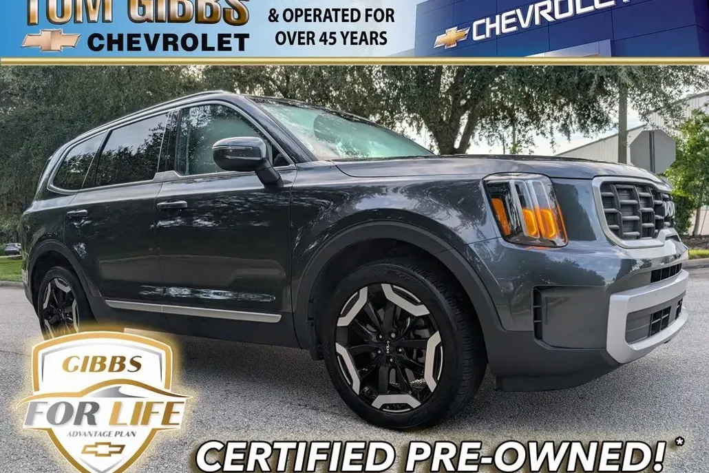 2024 Kia Telluride S photo 1