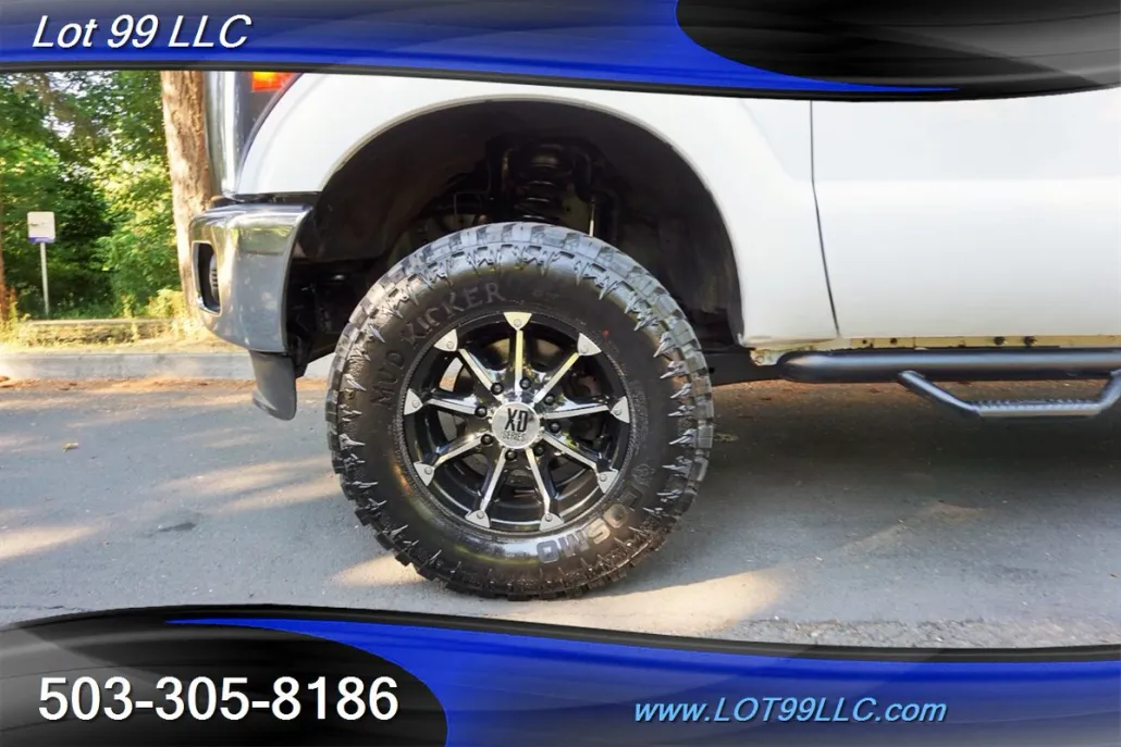 2011 Ford F-350 XLT photo 1