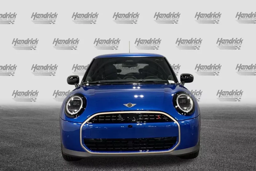 2025 Mini Cooper 2 Door Hardtop S Iconic photo 1