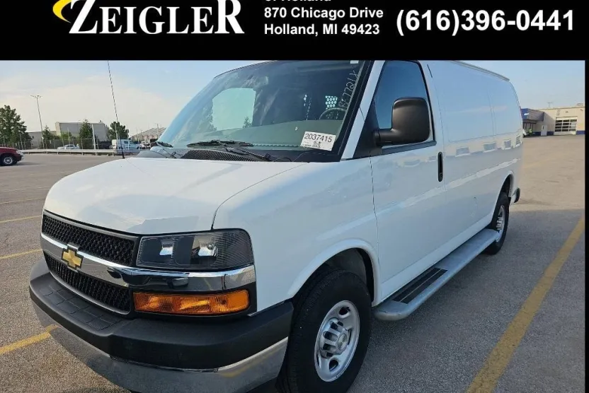 2023 Chevrolet Express 2500 Work Van Cargo photo 1