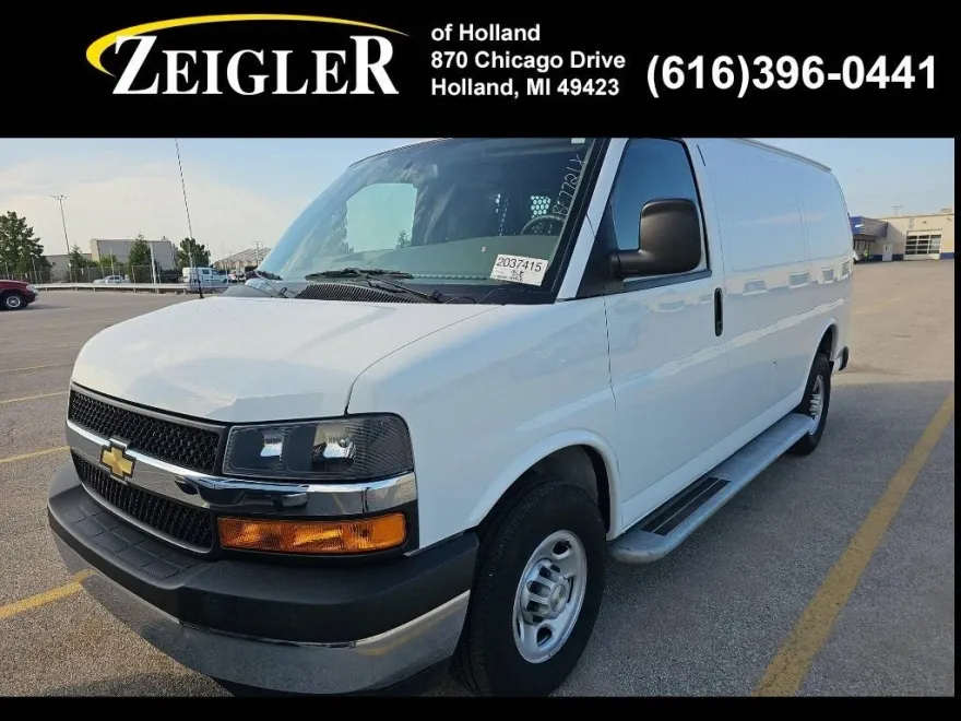 2023 Chevrolet Express 2500 Work Van Cargo photo 1