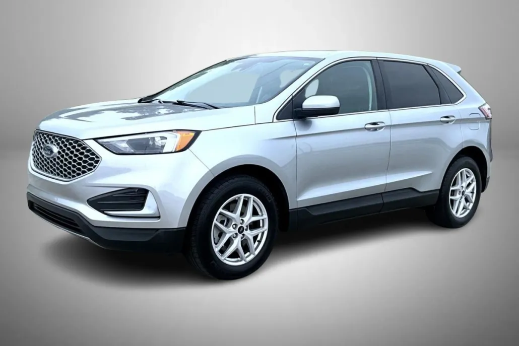 2024 Ford Edge SEL photo 1