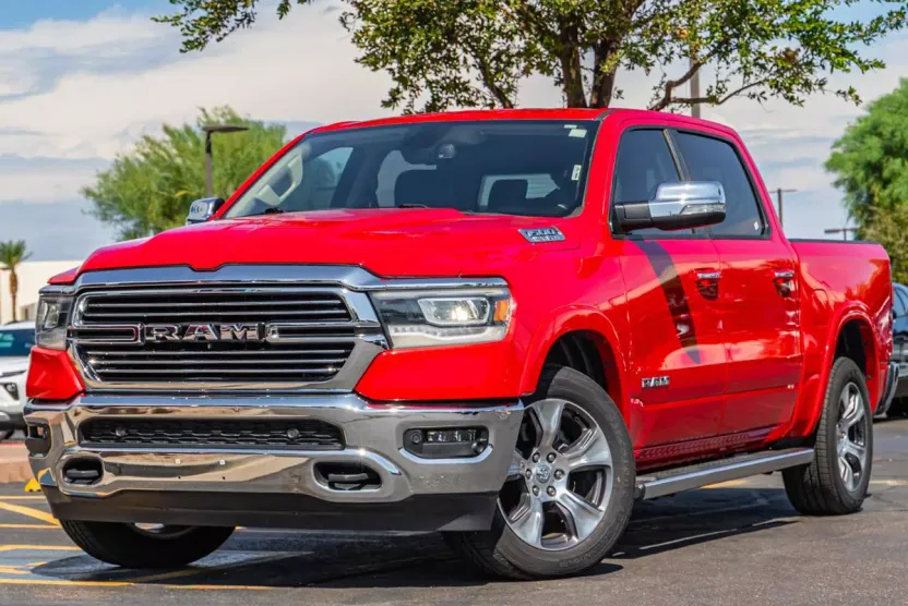 2019 Ram 1500 Laramie photo 1