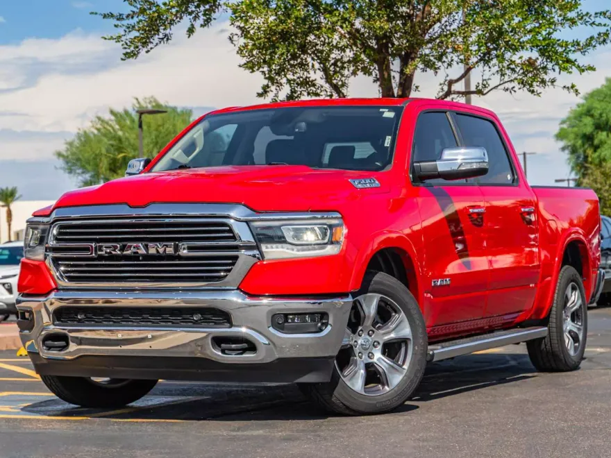2019 Ram 1500 Laramie photo 1
