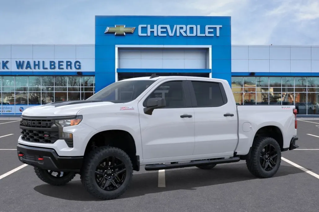 2026 Chevrolet Silverado 1500 Custom Trail Boss photo 1