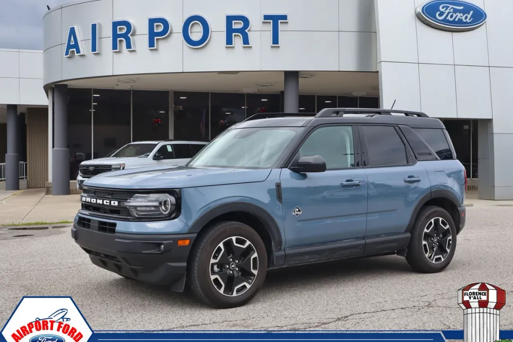 2024 Ford Bronco Sport Outer Banks photo 1