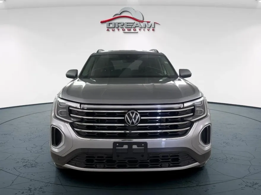 2024 Volkswagen Atlas SE Technology photo 1