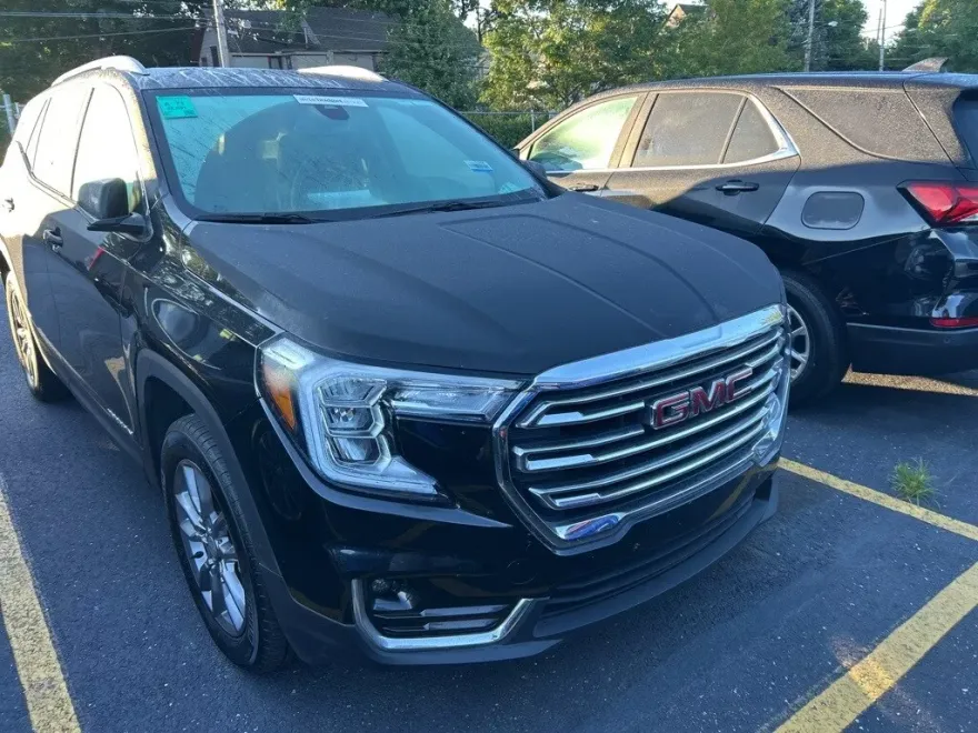 2024 Gmc Terrain SLT photo 1