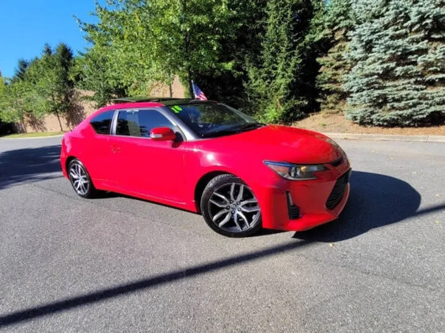 2016 Scion tC photo 1