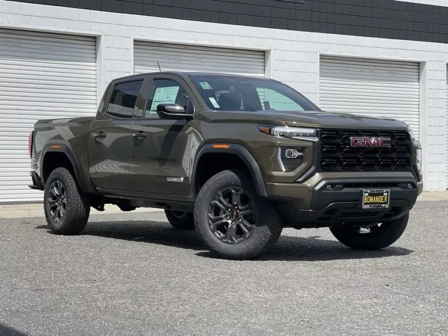 2025 Gmc Canyon Elevation photo 1