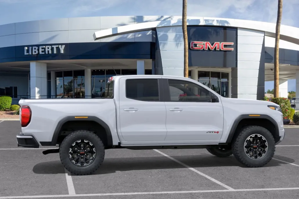 2026 Gmc Canyon AT4 photo 1