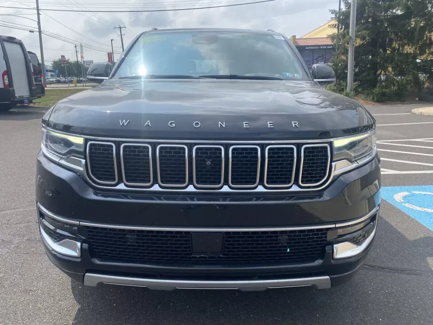 2022 Jeep Wagoneer Series II photo 1