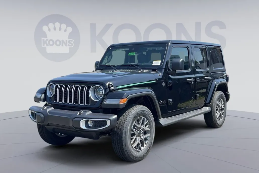 2025 Jeep Wrangler Sahara photo 1