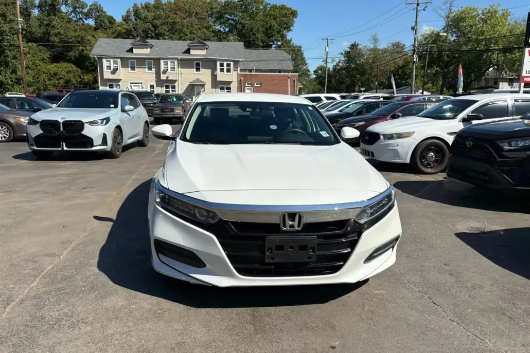 2020 Honda Accord LX photo 1