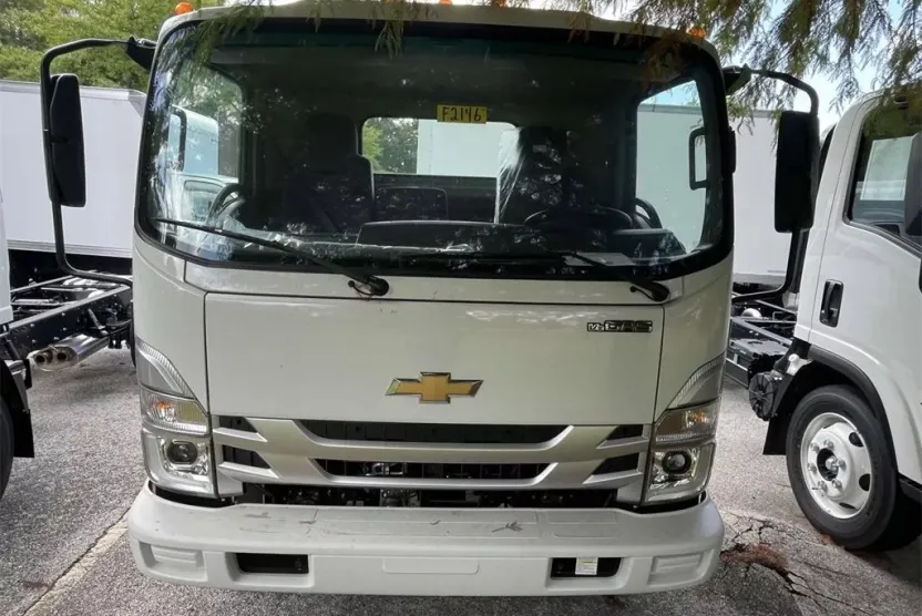 2025 Chevrolet Silverado 4500HD photo 1